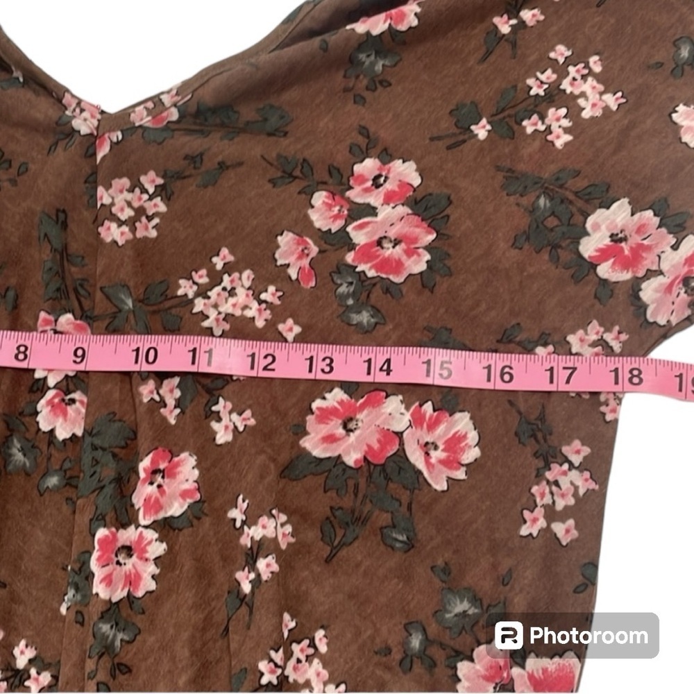 Weavers top NWT size XS flutter sleeves banded bottom lightweight brown floral - Picture 7 of 8